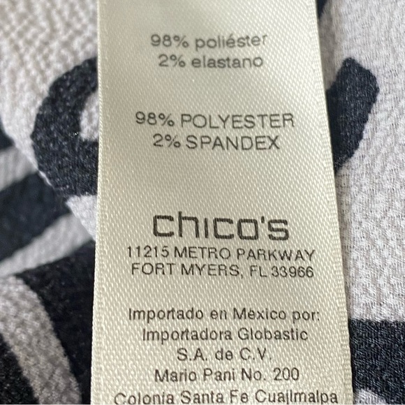 Chicos || woman’s sleeveless rifle blouse size Large (3) - Picture 5 of 7